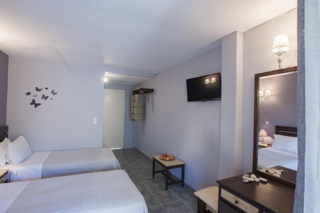 Tellis Holiday Rooms Moraḯtika Esterno foto
